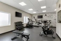 Best Western Plus Neepawa Hotel - 3-Star