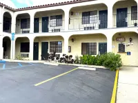 CHERRY MOTEL Hotels in Signal Hill