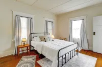 Steps to Main St! Restored Sonora Bungalow w/ Yard - 3-Star