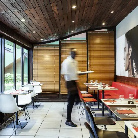 Ibis Douala