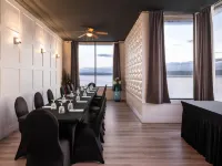 Anchor Inn and Suites Hotels in Campbell River