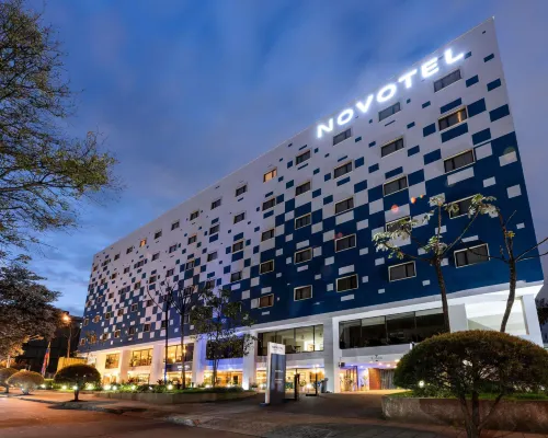 Novotel Bogotá Parque 93 Hotels near Chicó