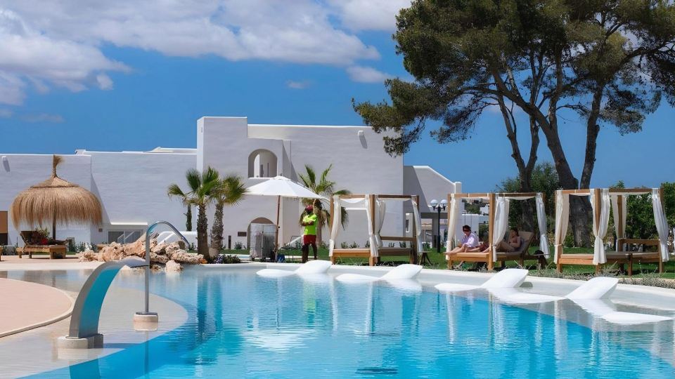 Eques Petit Resort