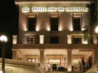 Arc de Triomphe by CityBookings Hotels near Kiseleff