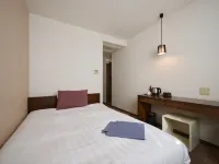 Hotel Day by Day - Wi-Fi