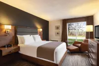Atlantic Host Hotel, Trademark Collection by Wyndham - Pools