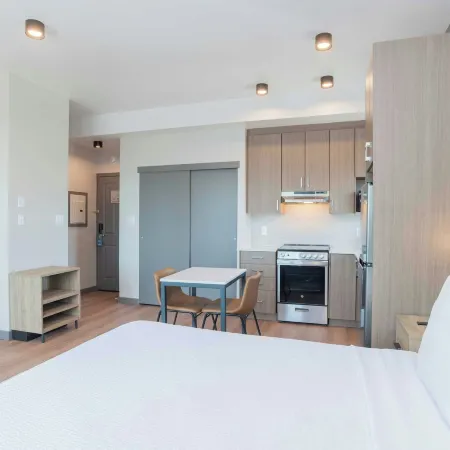 Sandman Suites Vancouver on Davie
