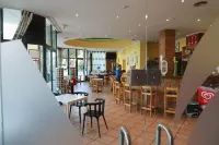 Plaza Real by Atlantichotels - ที่มีบาร์