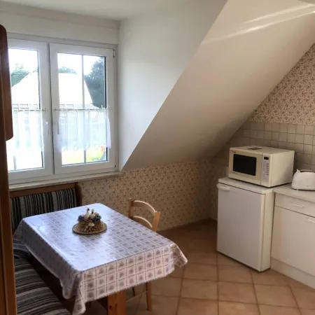 Room in Apartment - Haus Im Grünen / House in the Green