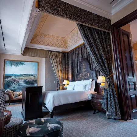 Palazzo Hotel