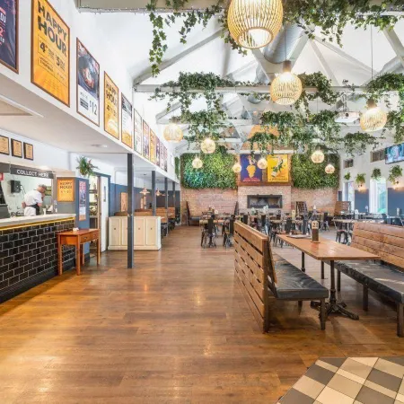 Sydney Junction Hotel
