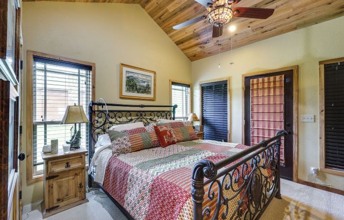 Flag Hole Riverfront Cabin Near Local Attractions!