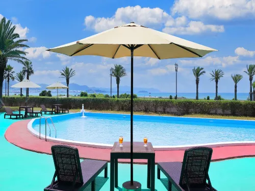 Tateyama Seaside Hotel - Homestays