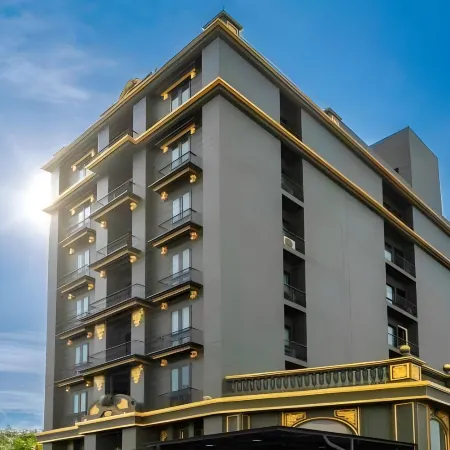 A.List Hotel