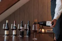 Fermain Valley Hotel - bar
