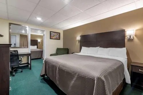 Rodeway Inn Lake George Outlets - 2-stjärniga
