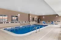 Comfort Inn & Suites Marion I-57 - Pools