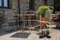 Stunning 3 bed cottage with exceptional views over fields and the Lakeland fells - 3-نجوم