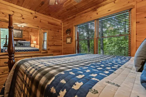 Mountain Views-hot Tub-games-pool Foosball - 4-Star