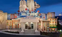 Close 2 Dollywood Rustic Sleeps 6 Family Fun - 4-Star