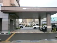 露櫻酒店敦賀站前店 - 停車場
