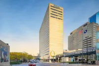 Hilton Lexington/Downtown - parking