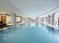 Cheltenham Chase Hotel & Spa - piscina