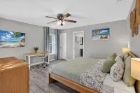 Heated Pool Home, Shuffleboard, Crib, 3 Bed 2 Bath, 25 Min Beach - 3-Star