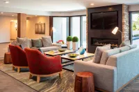 Fairfield Inn & Suites Providence Airport Warwick - parking