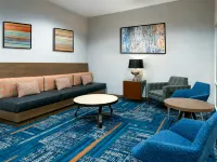 Hampton Inn Charlotte-Uptown Hotels near Hanover Square