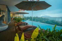 Kandy Myst by Cinnamon - Rooftop Pools