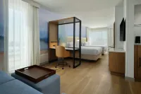 SpringHill Suites by Marriott Ventura Oxnard - Pools