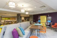 Home2 Suites by Hilton Appleton - Pysäköinti