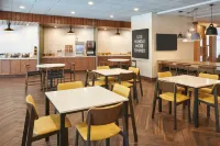 Fairfield Inn & Suites Hardeeville I-95 North - breakfast