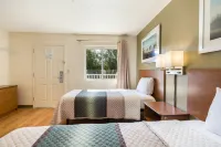 HomeTowne Studios by Red Roof Spartanburg - Asheville Highway - สัตว์เลี้ยง