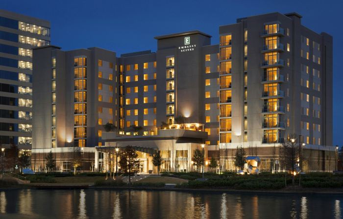 Embassy Suites by Hilton the Woodlands® at Hughes Landing