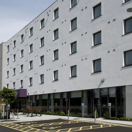 Premier Inn Aberdeen Airport (Dyce) Hotel