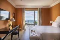 Villa Della Pergola Relais et Chateaux - parking