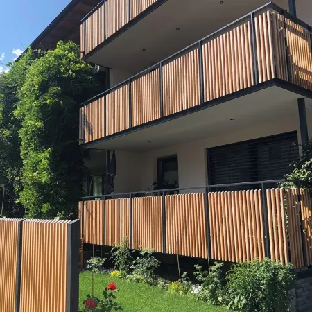 Modern apartment with large balcony. Near city center.