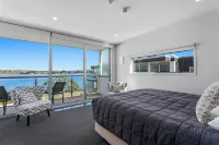 Ohope Beach Resort - Parking