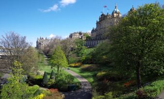 Edinburgh Regency Guest House