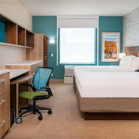 Home2 Suites by Hilton Corona