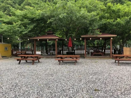 Miryang Mirinae Pension Отели рядом с достопримечательностью «Eol-Eumgol»