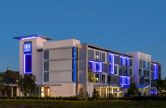 Tryp by Wyndham Orlando