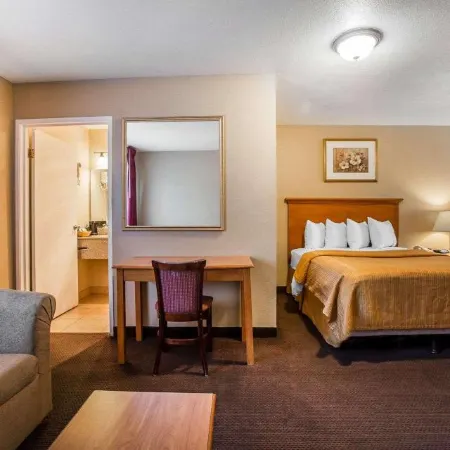 Quality Inn Tracy I-205
