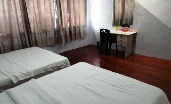 Central Double Room with AC