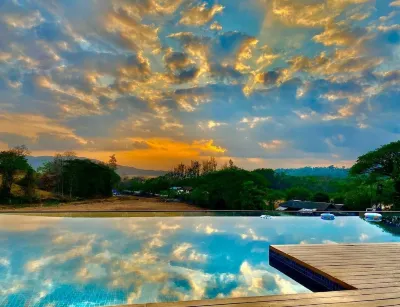Symphony Samudra Beachside Jungle Resort and Spa Hotels near Chidiya Tapu Beach
