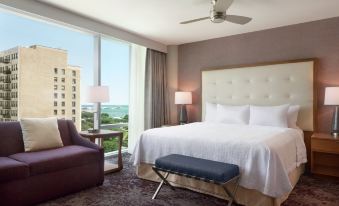 Homewood Suites by Hilton Chicago Downtown South Loop