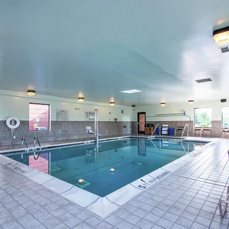 Hampton Inn Pine Grove