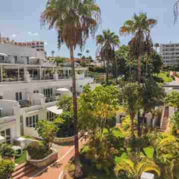 Flamingo Beach Mate Hotel Exterior